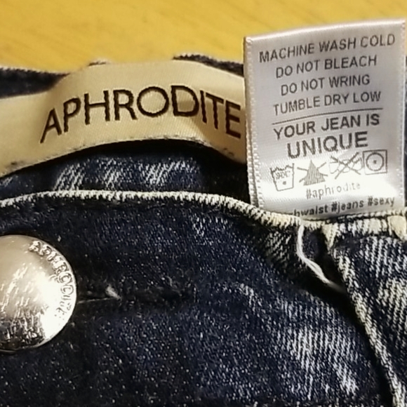 <APHRODITE> High Waist Distressed Skinny Jeans - Picture 10 of 15
